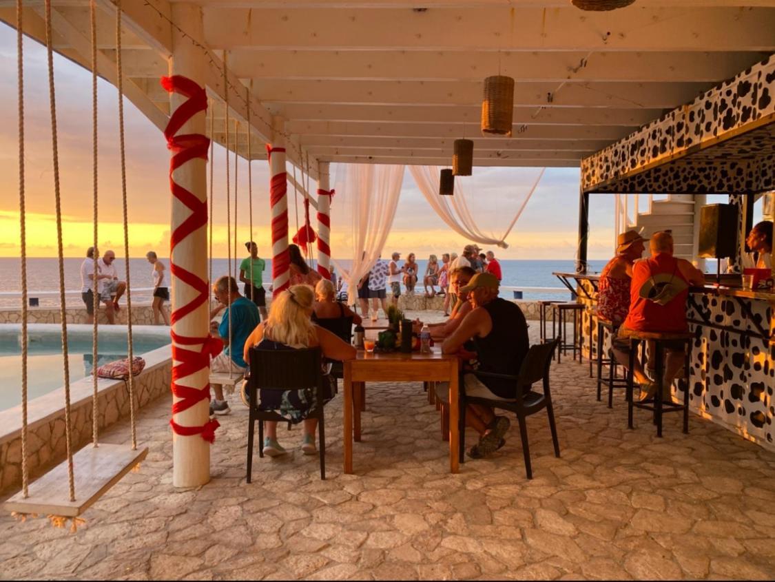 Begona Cliff Hotel Negril Exterior photo